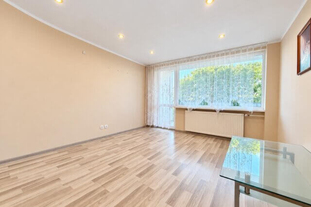 Bytom, 2-pokoje | duży balkon | parking | piwnica.
